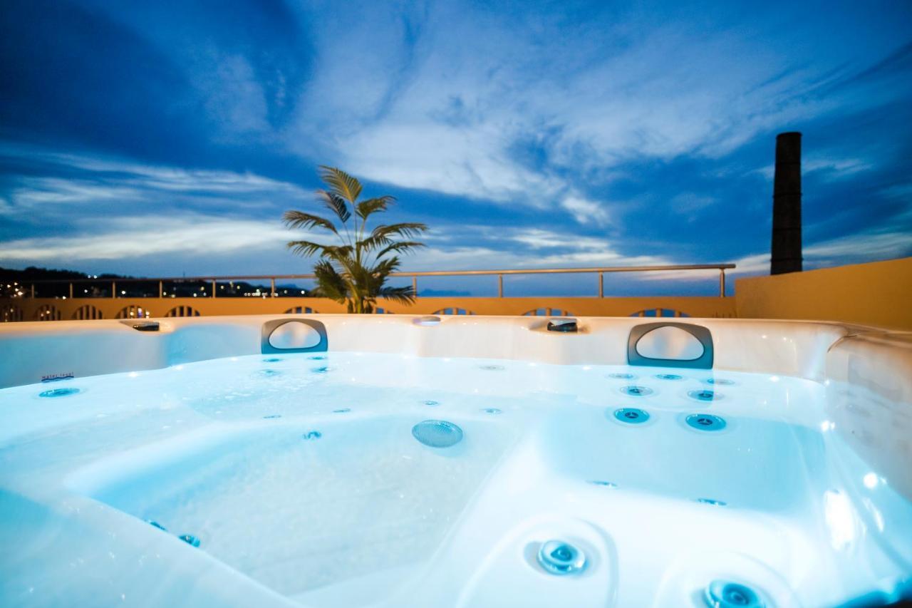 Thea - Rooftop Seaview Jacuzzi Rétino Exterior foto